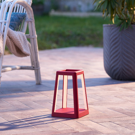 Lexon Lantern Portable Lamp With Built-In Wireless Charger - Red.