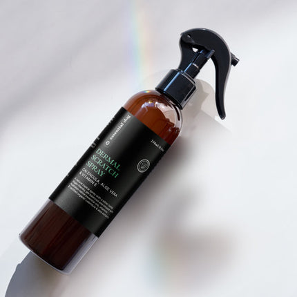 Natural Anti Itch Scratch Spray for Dogs (Aloe, Tea Tree and Vitamin E).