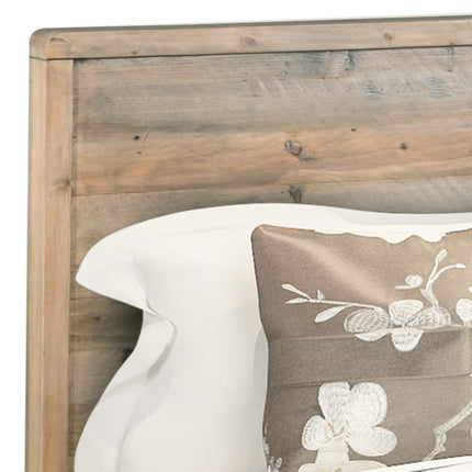 Queen Size Wooden Bed Frame in Solid Wood Antique Design Light Brown.