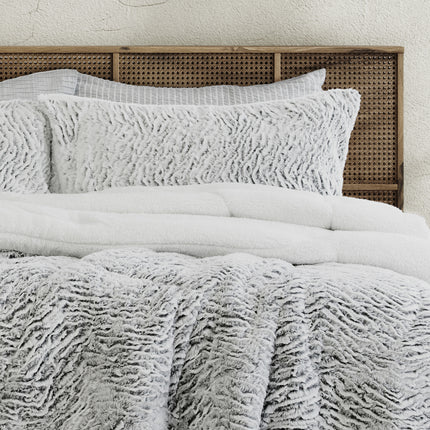 Faux Fur SHERPA 3PCE COMFORTER SET - QUEEN/KING.
