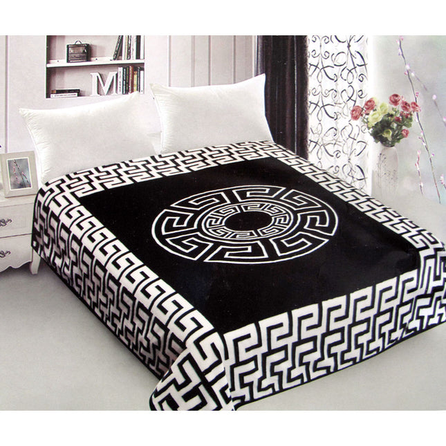 800GSM Luxury Reversible Mink Blanket Greek Key Black Queen 200 x 240 cm.