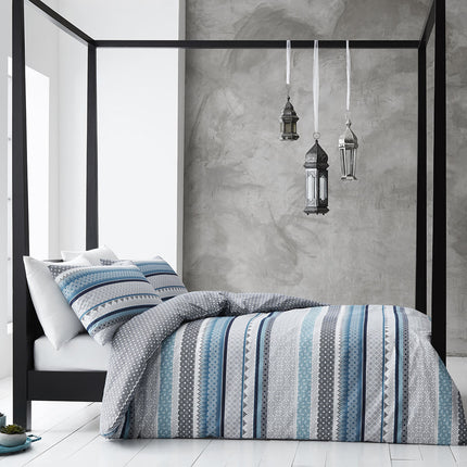 Gabrielle Blue Quilt Cover Set Queen.