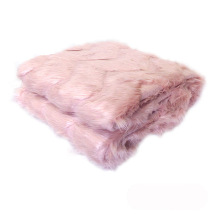 Riley Modern Pattern Faux Fur Throw Rug 127 x 152 cm Pink Chevron.