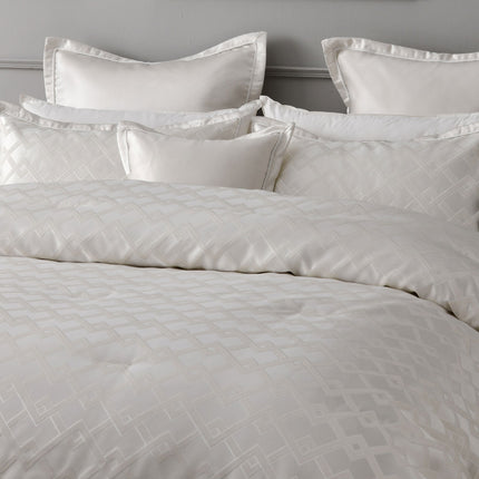 Bianca Firenze Pearl 6 Pcs Jacquard Geometric Comforter Set Queen/King.