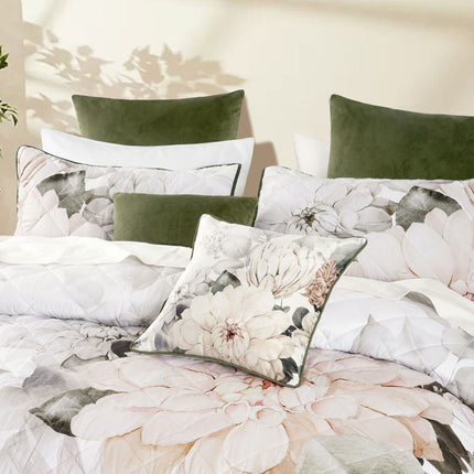 Bianca Giselle White Polyester Printed Floral Coverlet Set Queen/King.