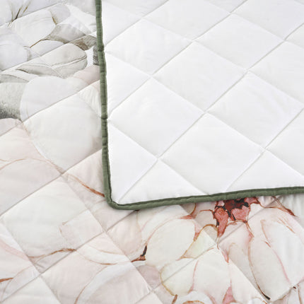 Bianca Giselle White Polyester Printed Floral Coverlet Set Queen/King.