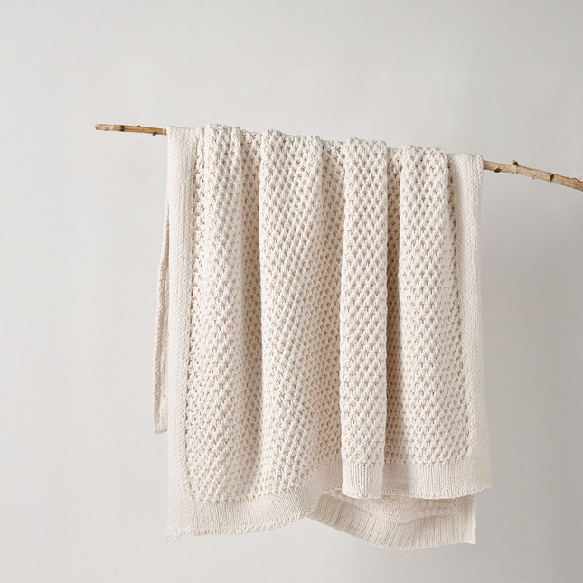 Bianca Sofala Cream Polyester Chenille Throw Rug 130 x 170 cm.