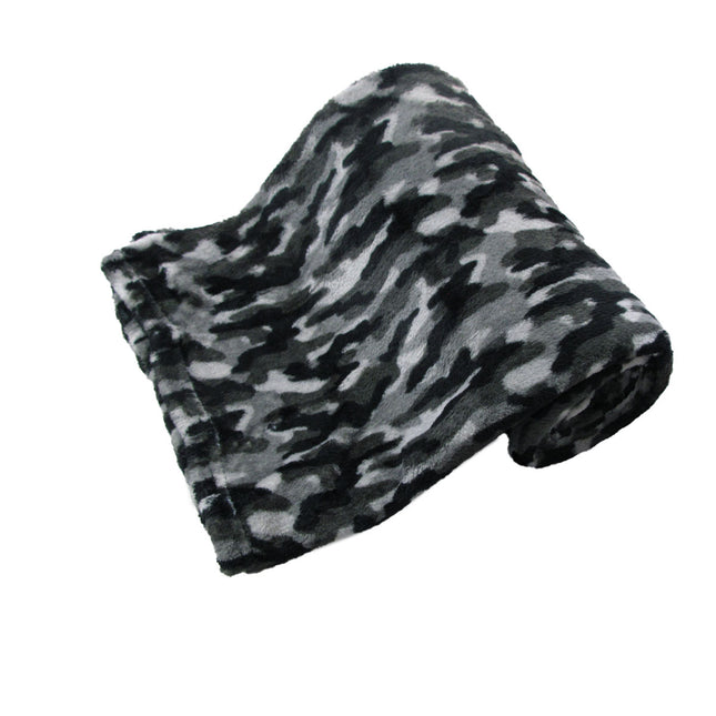 190GSM Boys Cool Ultra Soft Coral Fleece Throw 127 x 152cm Army Camouflage.