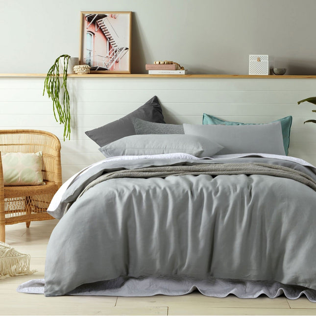 Vintage Design Homewares 100% Linen Dove Grey Quilt Cover Set King.