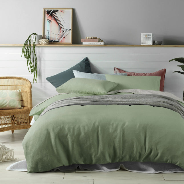 Accessorize 100% Linen Sage Quilt Cover Set King.