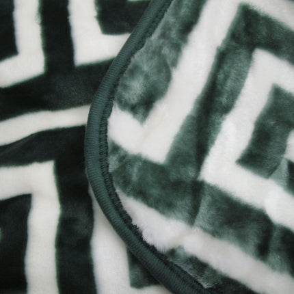 Bloomington 800GSM Greek Key Green Winter Premium Quality 1 Ply Mink Blanket King.