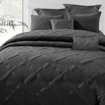 Ramesses Charcoal 7- Piece Air Cloud Bamboo Blend Matelasse Comfort Set Queen.