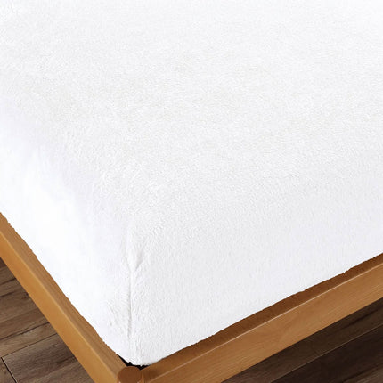 Ramesses Teddy Fleece Fitted Sheet Combo Set White Queen.