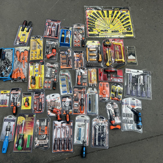 Tools > Other Tools > Putty Knives, Scrapers & Chisels.
