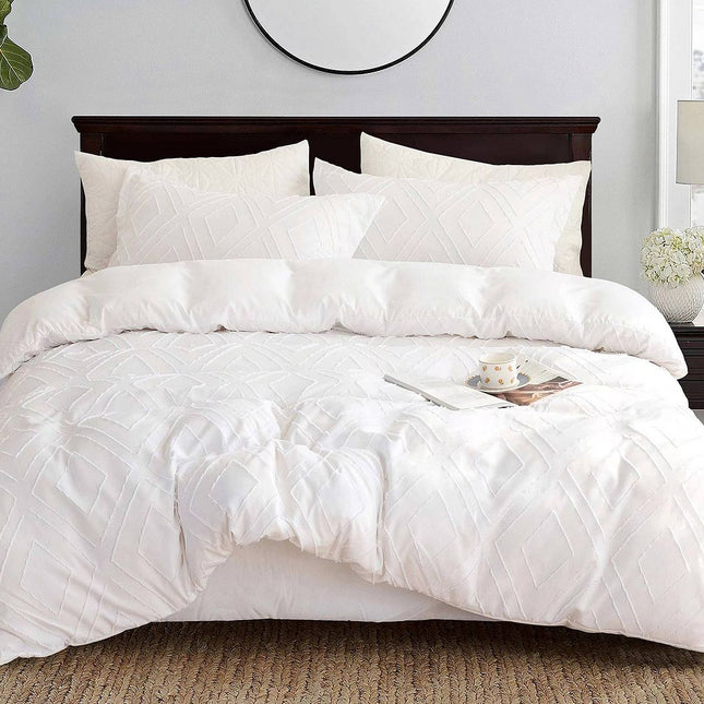 Tufted Diamond Jacquard Super King Size White Duvet Quilt Cover Set.