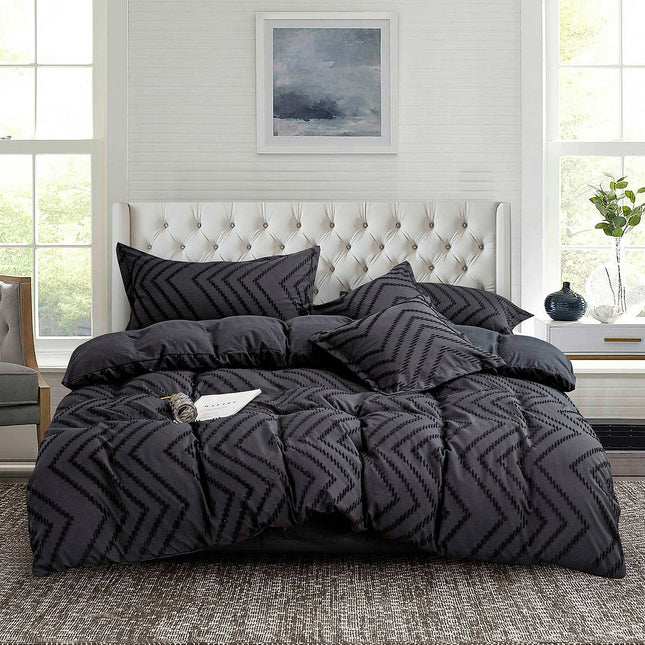 Tufted Boho Wave Jacquard King Size Black Duvet Quilt Cover Set.
