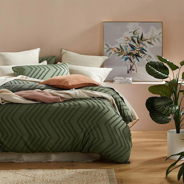 Tufted Boho Wave Jacquard Quilt Cover Set- Dark Green - Super King Size.