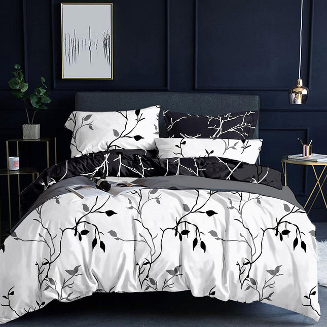 Tree Reversible King Size White Duvet Quilt Cover Set.