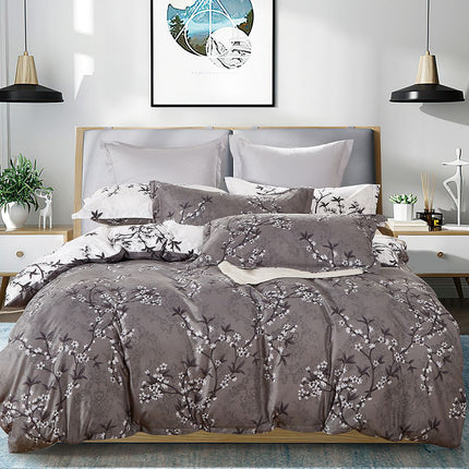 Iyanu King Size Quilt/Duvet Cover Set.