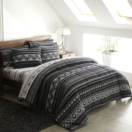 Hugo Reversible King Size Duvet Quilt Cover Set.