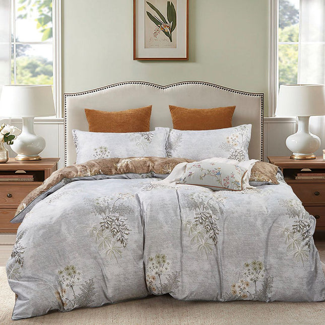 Abbotson Super King Size Quilt/Duvet Cover Set.