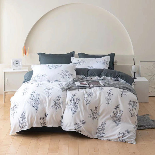 Marrila Quilt Cover Set - Super King Size.