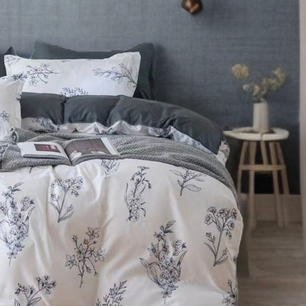 Marrila Quilt Cover Set - Super King Size.