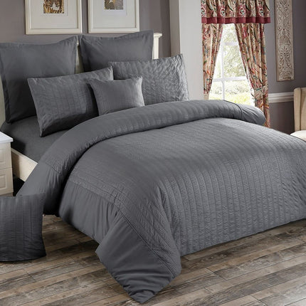 Seersucker King Size Charcoal Duvet Quilt Cover Set.