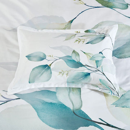 Angelis Leaves Quilt Cover Set - Queen Size.