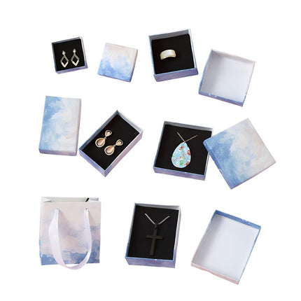 Gift & Novelty > Novelty > Jewellery Making Kits.