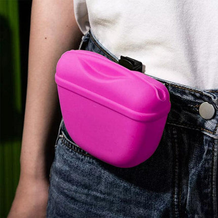 Dog Training Treat Bag Silicone Pet Pouch with Clip Waist Belt Snack Holder - Black.
