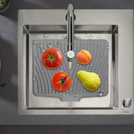Silicone Dish Drying Mat Heat Resistant Draining Slope Pad for Kitchen Counter - Green.