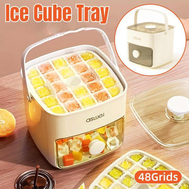 Portable Ice Compartment Cube Mold Plastic Ice Making Box and Ice Cube Holder.
