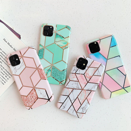 Electronics > Mobile Accessories > Phone Cases & Screen Protectors Cartoz.