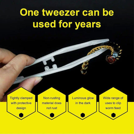 18cm Plastic Luminous Tweezer Feeding Tongs Straight for Reptile Feeder White.