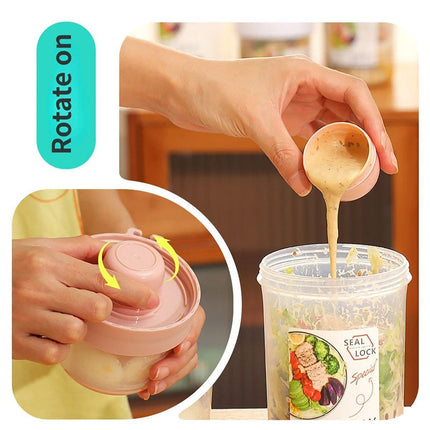 Double Plastic Salad Cup with Fork Sealed Breakfast Container for On-the-Go Meal - 560ml-Green.