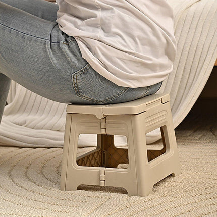 Portable Adjustable Folding Plastic Stool Retractable Outdoor Fishing Chair - Grey.