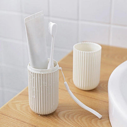 Travel Toothbrush and Toothpaste Holder Portable Bathroom Storage Box Case Cover - Green.