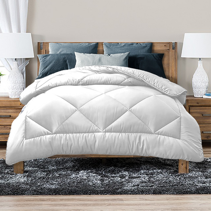 Luxor Australian Made All Season 400GSM Bamboo Blend Quilt King.