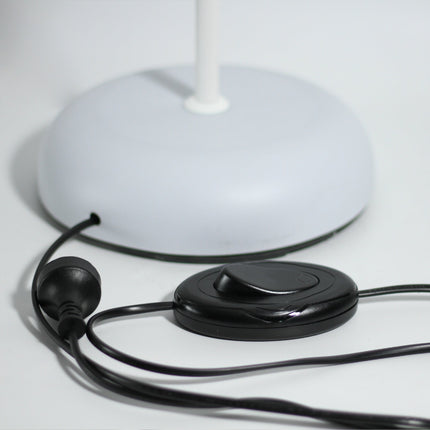 Audrey Floor Lamp - White.