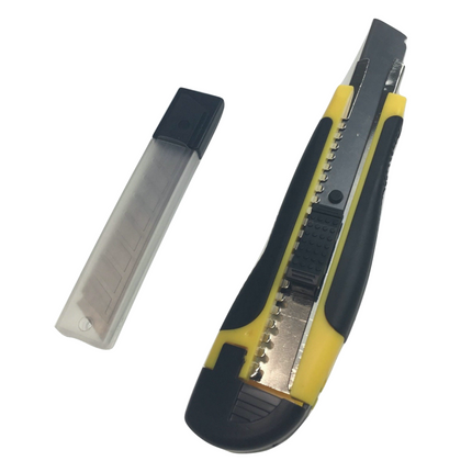 BOX CUTTER & BLADES Knife Retractable Blade Snap Off Razor 18mm Durable Opener.