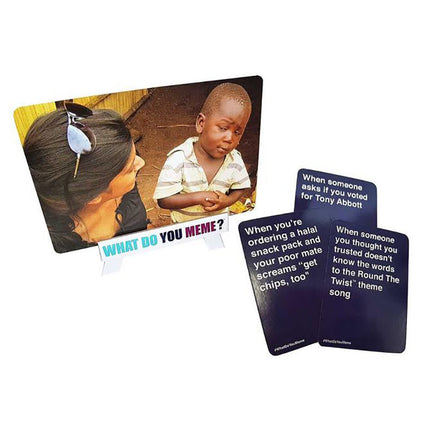 WHAT DO YOU MEME? Party Card Game - Aussie Edition.