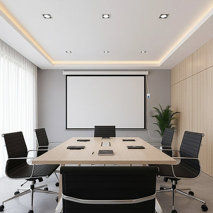 120" Electric Motorised Projector Screen TV +Remote.