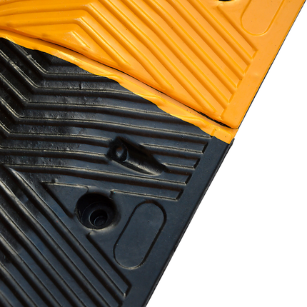 Pair of 1m Long 60T Load Rubber Speed Bump Hump Modular Speed Humps Road Hump.