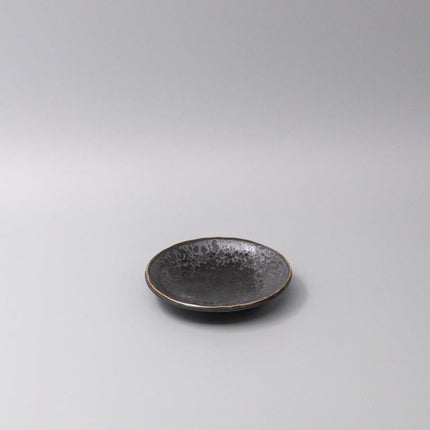 Plate 13cm Black Pearl Glaze.