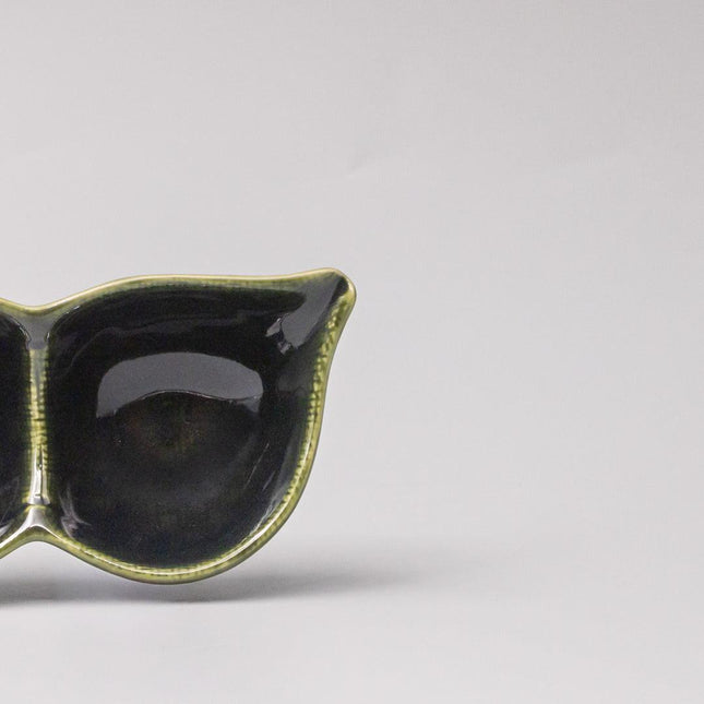 Edamame Triple Pod Dish 20cm Oribe Green Glaze.