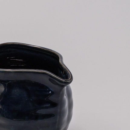 Pourer 410ml Dark Navy Glaze.