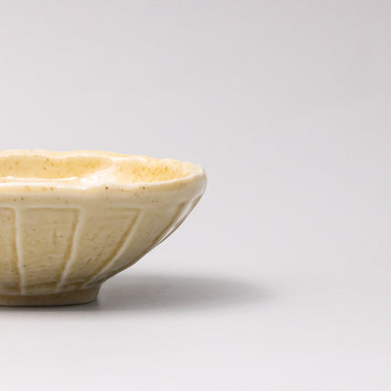 Bowl 13cm Biscuit Glaze.