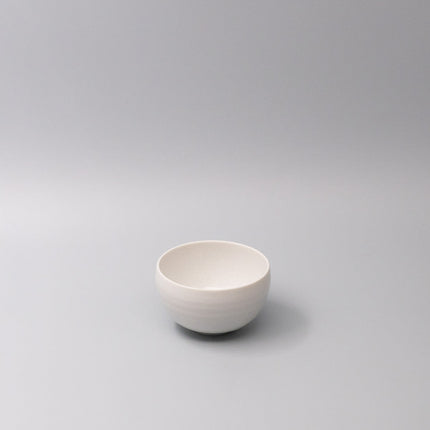Bowl 11cm Parchment White Glaze.
