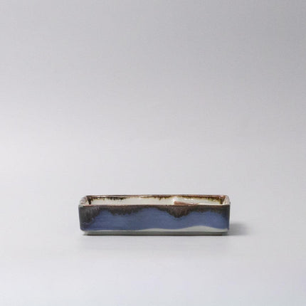 Sushi Plate Inbuilt Sauce Dish 15cm Tenmokku Edge Design.